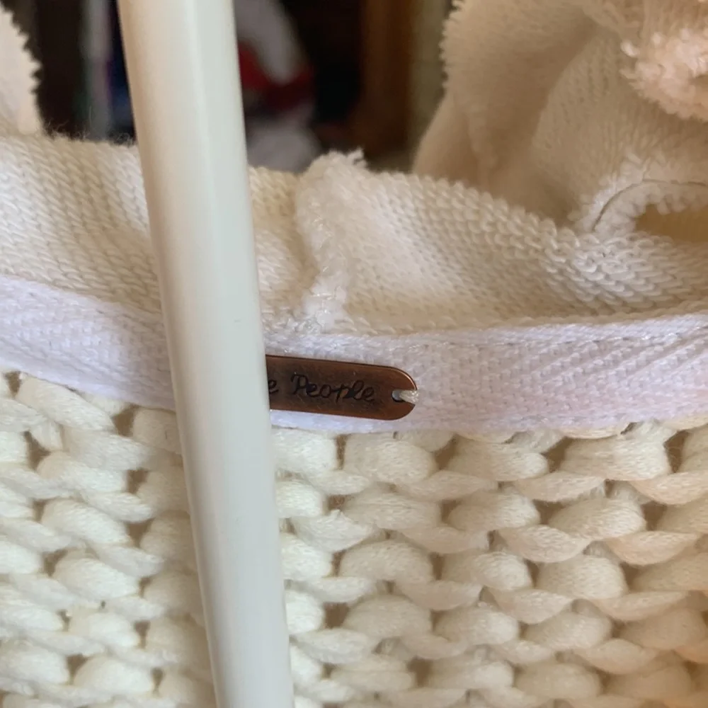 Free people cozy knit mixed media sweater. NWOT. Retail 398‎